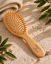 Load image into Gallery viewer, Bamboo Scalp &amp; Detangling Brush